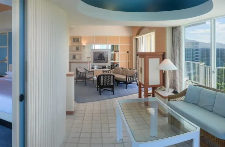 EXCUTIVE SUITE